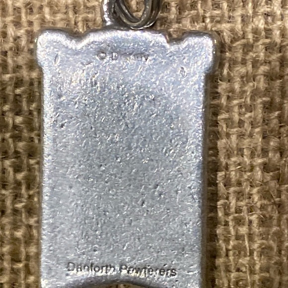 DISNEY NIGHTMARE BEFORE CHRISTMAS JACK SKELLINGTON PEWTER KEYCHAIN/PENDANT - Picture 6 of 7